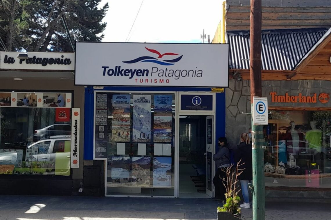 frente tolkeyen Traslado Aeropuerto / Hotel en El Calafate