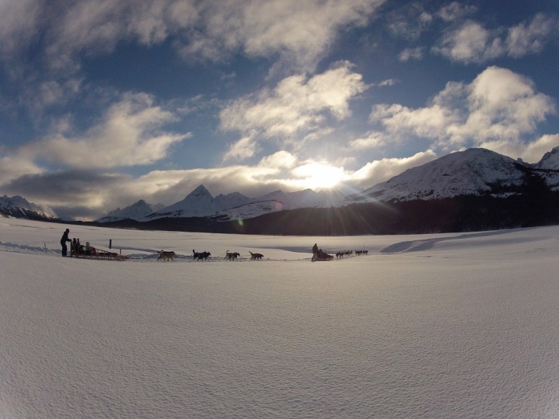 White Adventure - Image 4