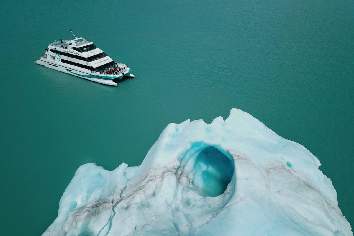 Gourmet Glaciers Cruise Experience - Image 7