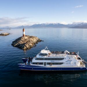 Transfers + Park + Beagle Channel Navigation