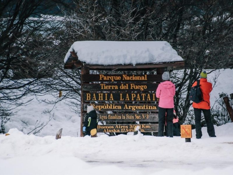 Parque nacional nevado en invierno